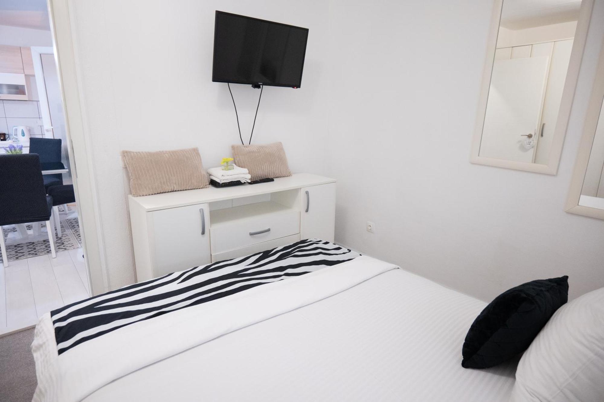 Grandeur Home Apartment Mostar - Free Parking 外观 照片