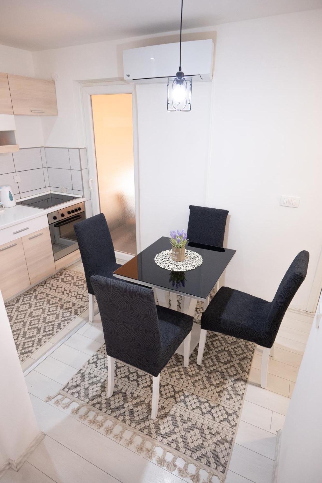 Grandeur Home Apartment Mostar - Free Parking 外观 照片