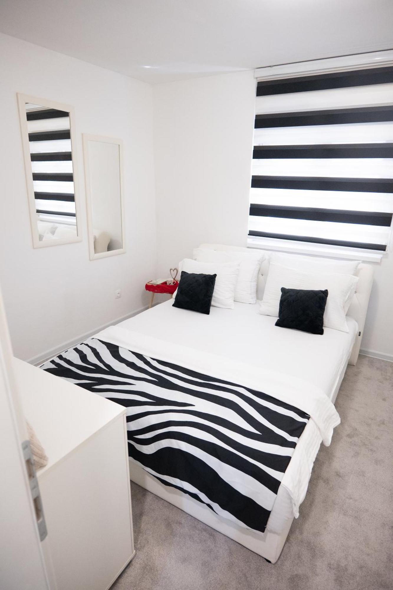 Grandeur Home Apartment Mostar - Free Parking 外观 照片